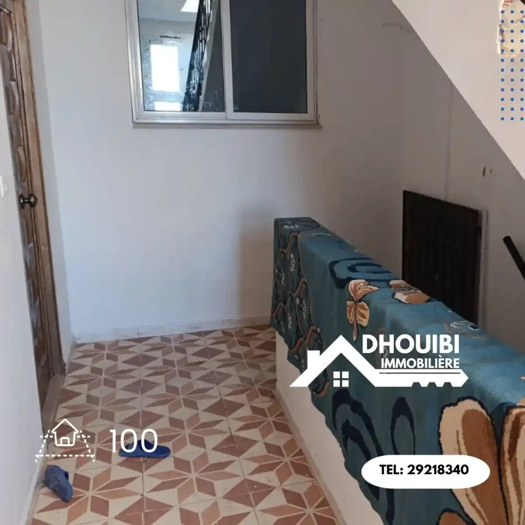 House-Garage-2 floors + Studio for sale in Kairouan